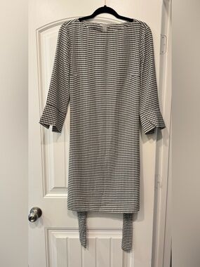 H&M Black and White Long Sleeve Houndstooth Dress